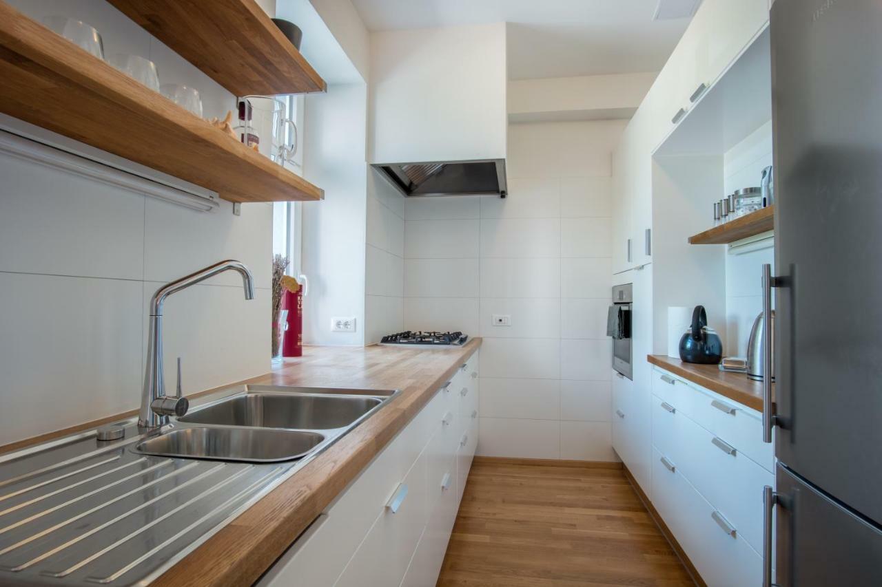 Luxury Central Apartment Λιουμπλιάνα Εξωτερικό φωτογραφία