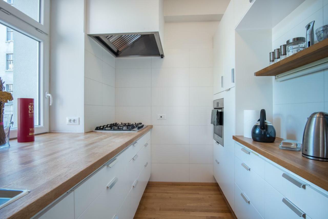 Luxury Central Apartment Λιουμπλιάνα Εξωτερικό φωτογραφία